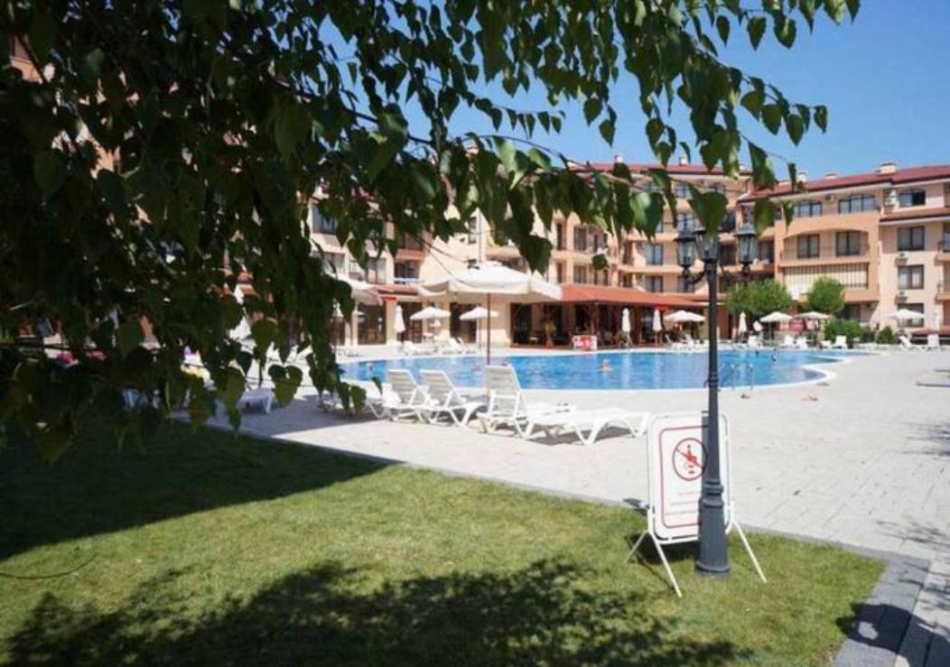 Sunny Star Dreams Condo W Prime Location, Pool, Sea View Sveti Vlas Exterior photo